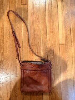American leather co Women's Brown Leather Crossbody Bag